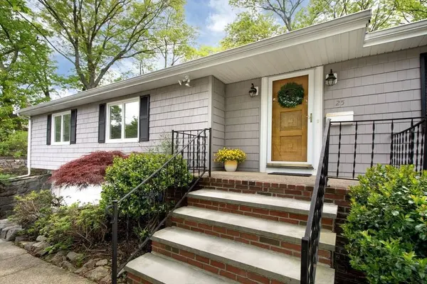 25 Salem Street, Quincy, MA 02169