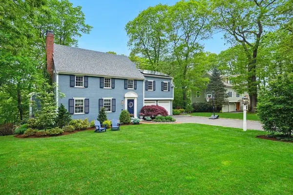 12 Olde Lyme Rd, Winchester, MA 01890