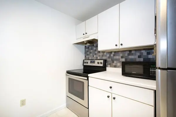 5 Marc Drive #5A, Plymouth, MA 02360