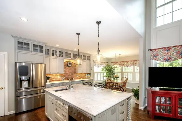 67 Southward Trl, Plymouth, MA 02360