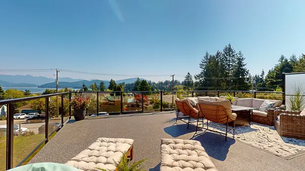 405 South Fletcher Road, Gibsons, BC V0N 1V4