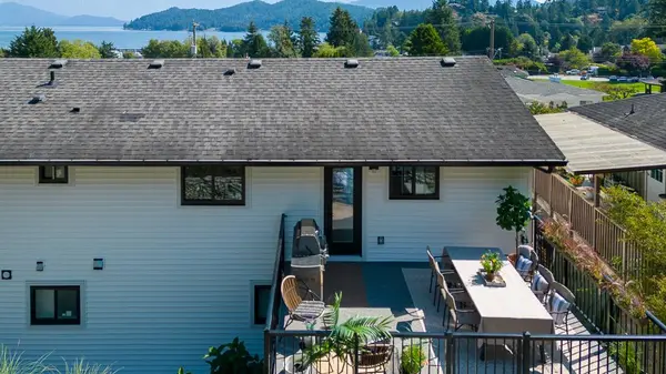 405 South Fletcher Road, Gibsons, BC V0N 1V4