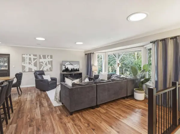 2386 Shawna WAY, Coquitlam, BC V3K 3A2