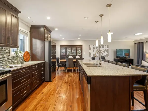 2386 Shawna WAY, Coquitlam, BC V3K 3A2