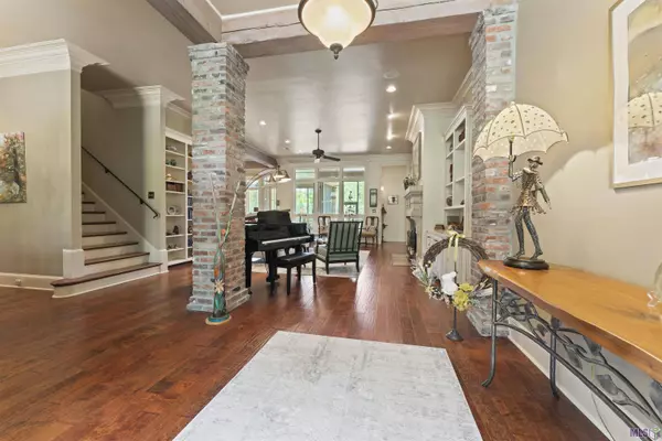 22095 Waterfront East Dr, Maurepas, LA 70449