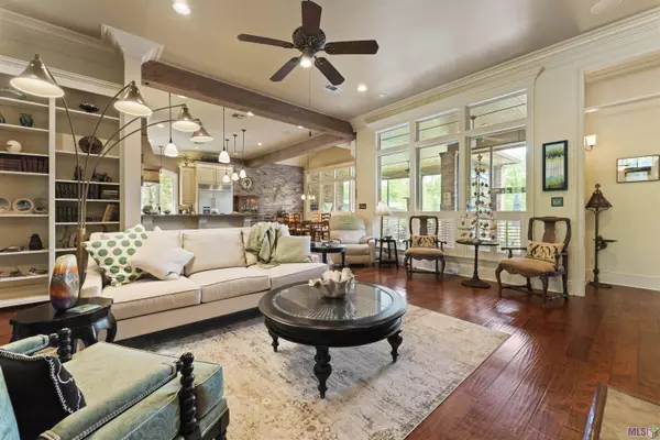 22095 Waterfront East Dr, Maurepas, LA 70449