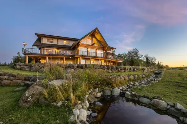 3677 NORTH BONAPARTE ROAD, 100 Mile House, V0K 2K2