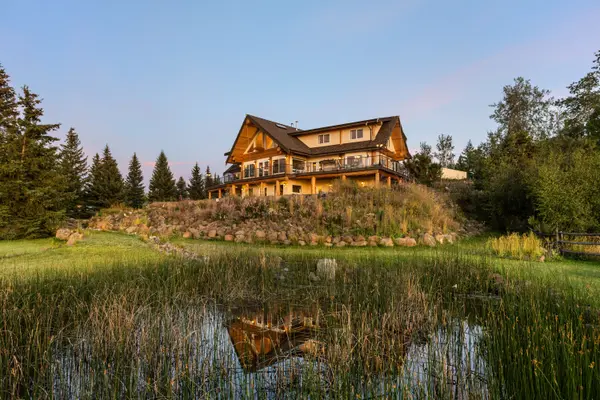 3677 NORTH BONAPARTE ROAD, 100 Mile House, V0K 2K2