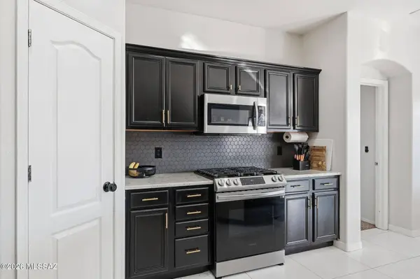 6265 W Ocotillo Meadow Drive, Tucson, AZ 85757