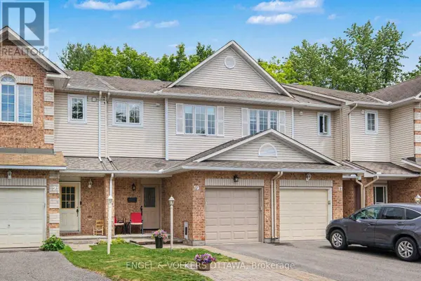 19 RIVERBANK COURT, Ottawa, ON K2S1V7
