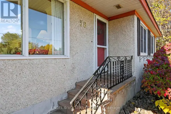 58 NORWAY SPRUCE STREET, Ottawa, ON K2S1P8