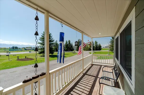 33115 Meadow RD, Polson, MT 59860