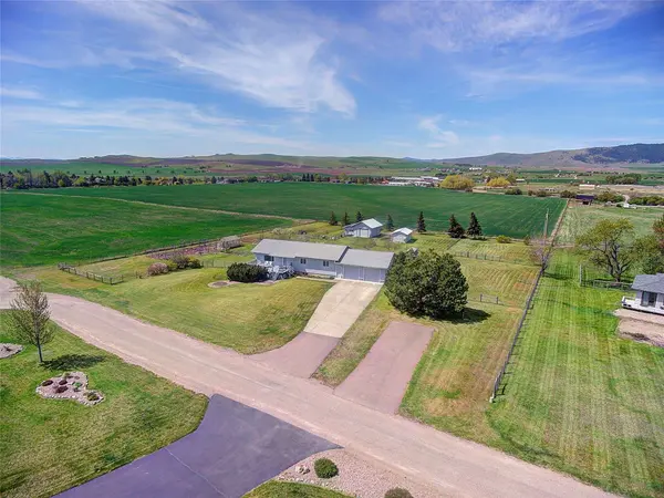 33947 Jims DR, Polson, MT 59860