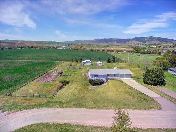 33947 Jims DR, Polson, MT 59860