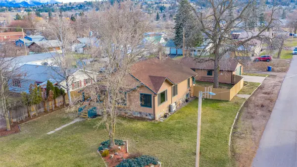 602 5th AVE E, Polson, MT 59860