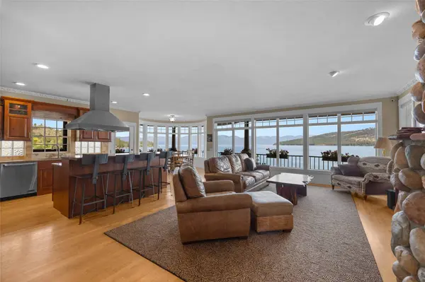 41995 Road Y2, Dayton, MT 59914