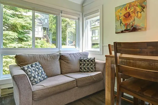139 Ch. au Pied-de-la-Montagne #2126, Mont-tremblant, QC J8E2M3