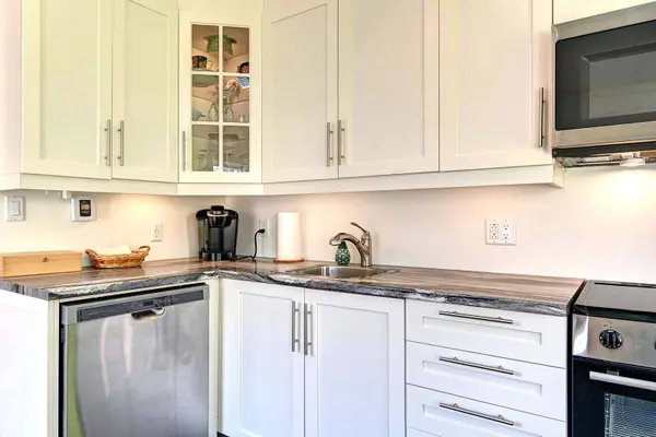 139 Ch. au Pied-de-la-Montagne #2126, Mont-tremblant, QC J8E2M3