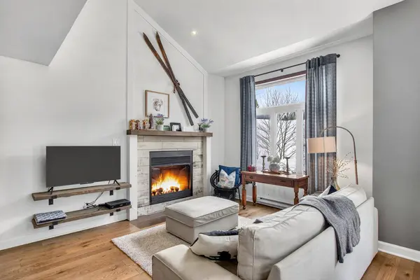 1611 Ch. du Golf, Mont-tremblant, QC J8E2K6