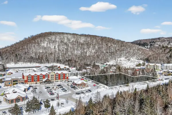Mtée Ryan, Mont-tremblant, QC J8E2G5