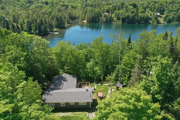 34 Ch. du Lac-Fawn E., Harrington, QC J8G2T3