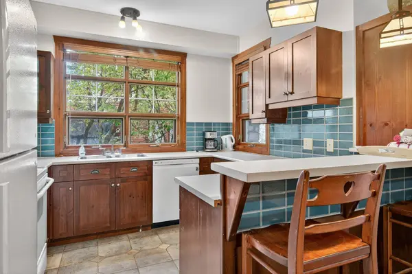 217 Ch. des Quatre-Sommets #1A, Mont-tremblant, QC J8E1C7