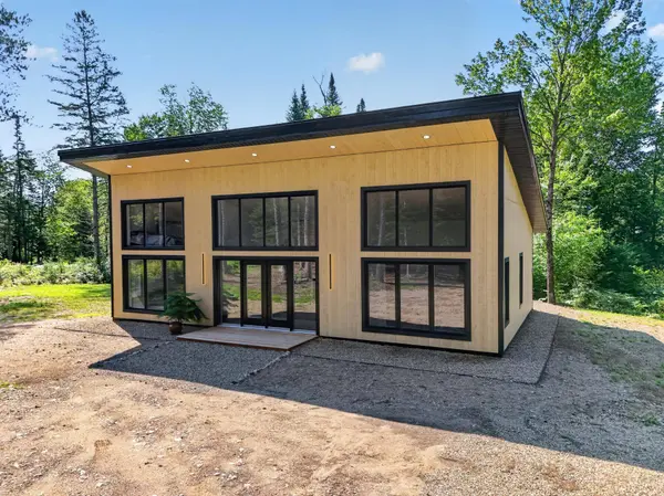 154 Ch. de la Pinède, Amherst, QC J0T2L0