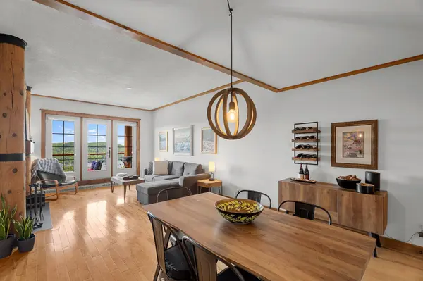 170 Ch. des Sous-Bois #6, Mont-tremblant, QC J8E3M1