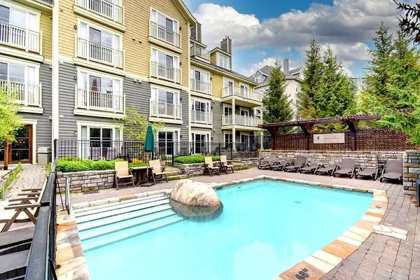 150 Ch. du Curé-Deslauriers #403, Mont-tremblant, QC J8E1T1
