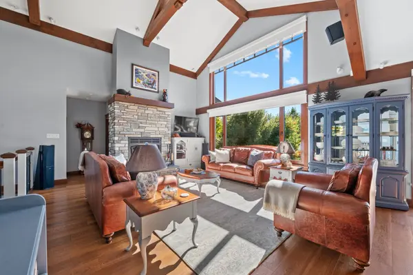 3845 Ch. des Amérindiens, Mont-tremblant, QC J8E0N4