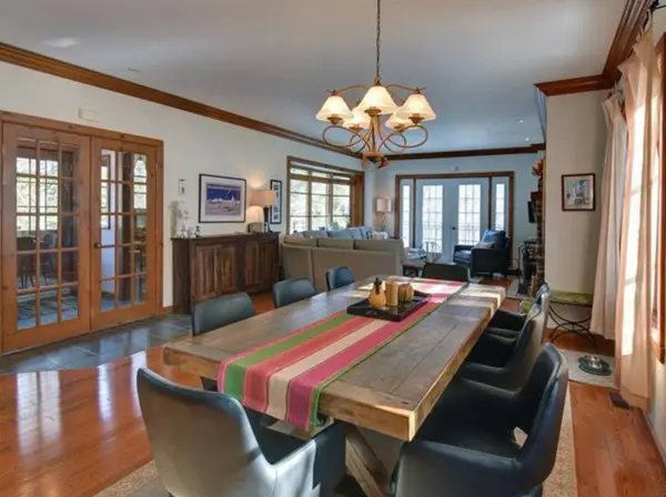 247 Ch. des Cerfs, Mont-tremblant, QC J8E1T1