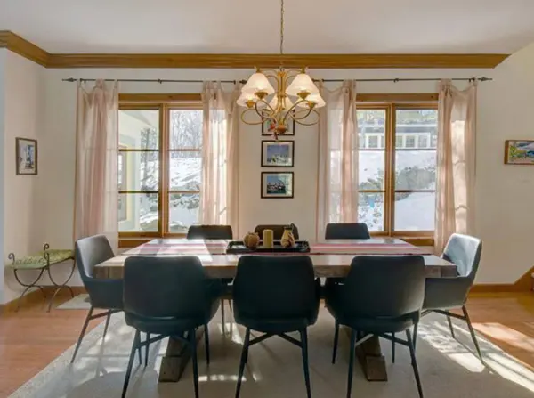 247 Ch. des Cerfs, Mont-tremblant, QC J8E1T1