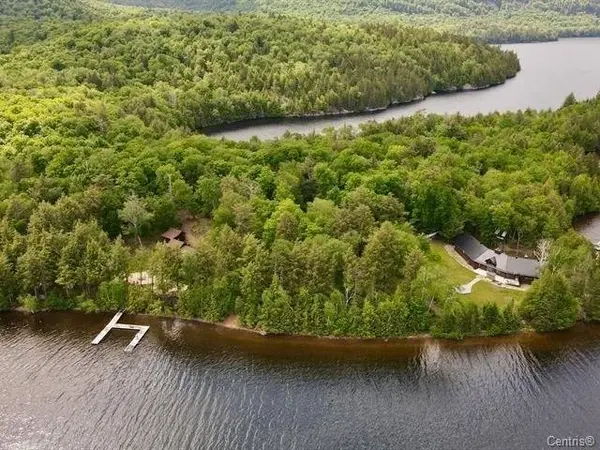 2916 -2918 Rive du Lac-Tremblant, Lac-tremblant-nord, QC J8E1B3