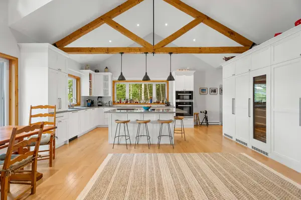 8340 Rive du Lac-Tremblant, Lac-tremblant-nord, QC J8E1B3