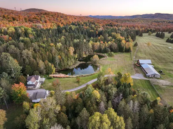 257 Route de Crystal Falls, Arundel, QC J0T1A0