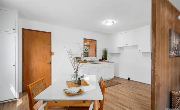 1915 Lohilani ST #B, Honolulu, HI 96819