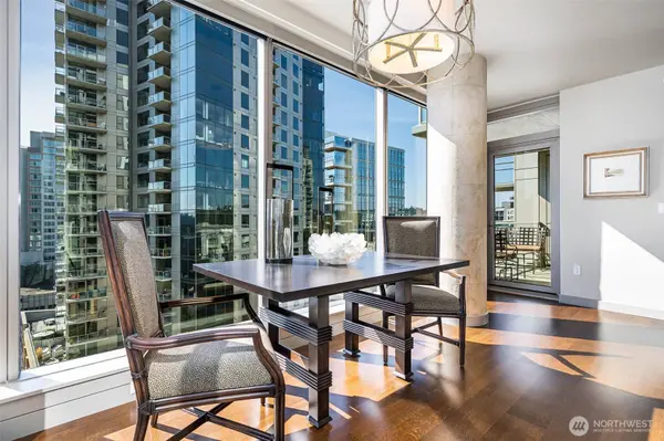 10650 NE 9th PL #1122, Bellevue, WA 98004