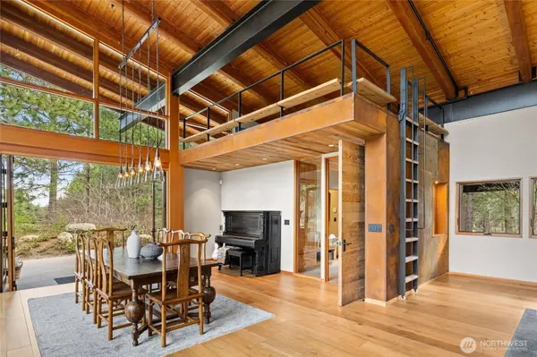250 Leaden Queen LN, Cle Elum, WA 98922
