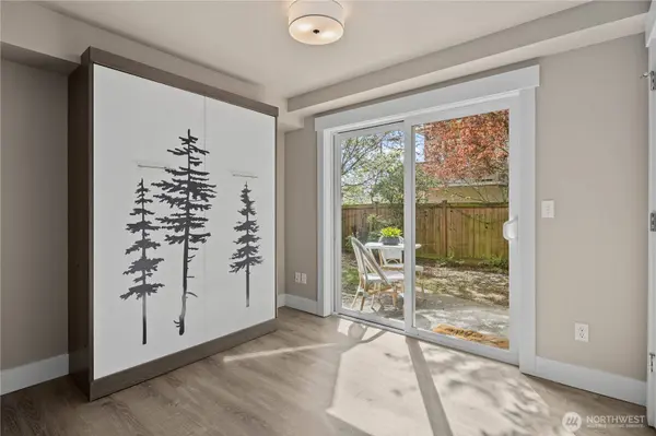 5015 A 8th AVE NW, Seattle, WA 98107