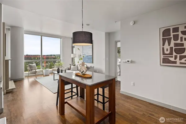 10650 NE 9th PL #1925, Bellevue, WA 98004