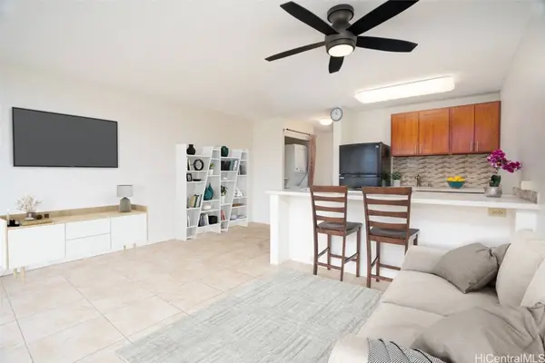 1414 Alexander ST #802, Honolulu, HI 96822