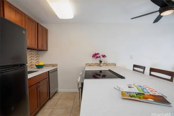 1414 Alexander ST #802, Honolulu, HI 96822