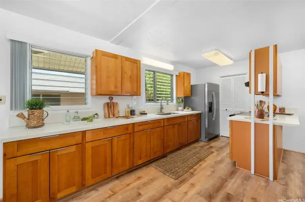 47-541 Hui Iwa ST, Kaneohe, HI 96744