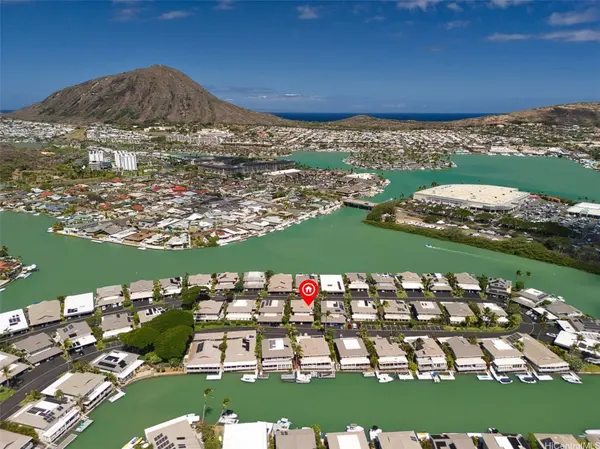 356 Opihikao PL #542, Honolulu, HI 96825