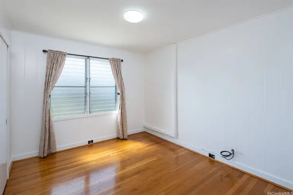 628 Kunawai LN #B, Honolulu, HI 96817