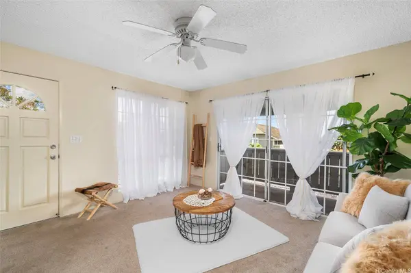 94-1375 Kulewa LOOP #13U, Waipahu, HI 96797