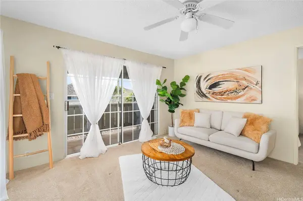 94-1375 Kulewa LOOP #13U, Waipahu, HI 96797