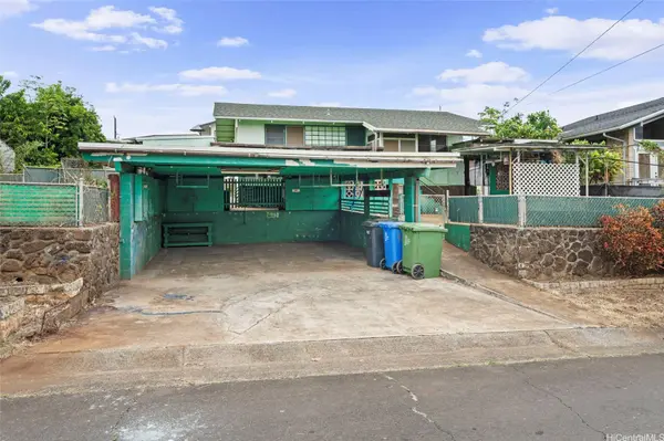 94-1037 Awalai ST, Waipahu, HI 96797