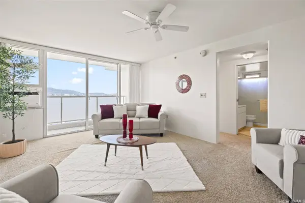 3009 Ala Makahala PL #1804, Honolulu, HI 96818