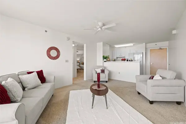 3009 Ala Makahala PL #1804, Honolulu, HI 96818